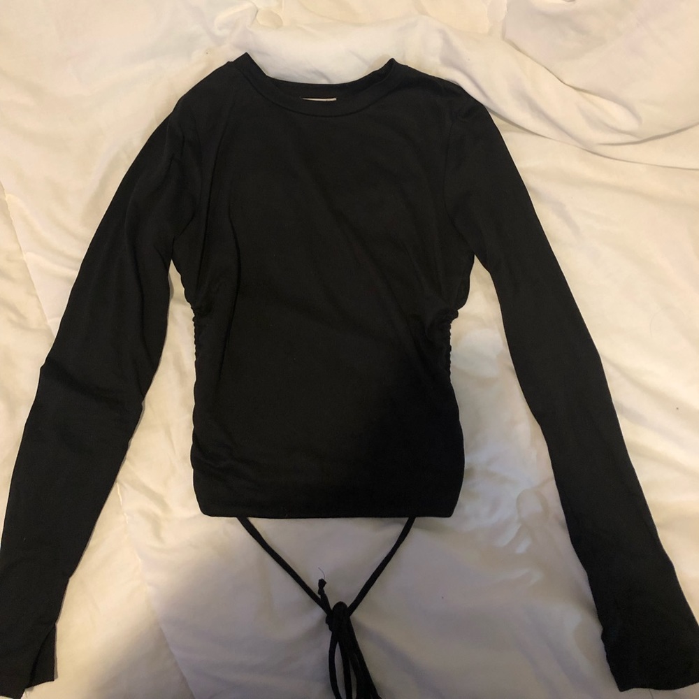 black crop top shirt with back open